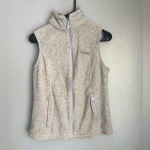 Columbia gray vest